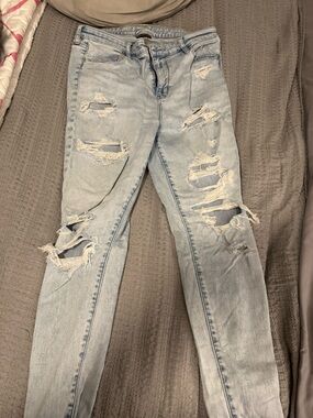 American Eagle Outfitters Light Blue Ripped Skinny Jeans